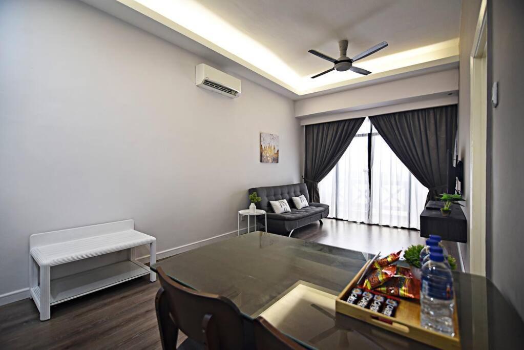Instay Costa Mahkota Next To Mahkota Parade Malacca Buitenkant foto